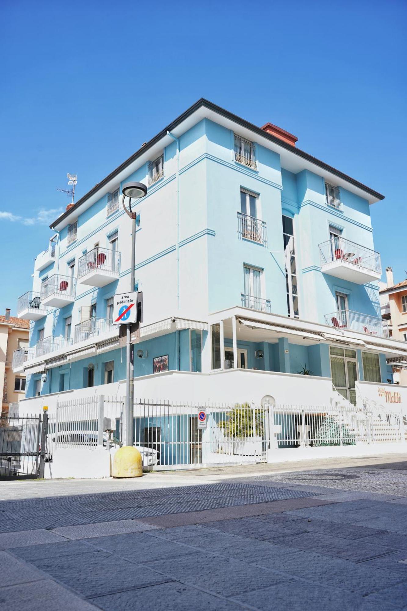 Hotel Malibu Mare Rimini Exteriör bild