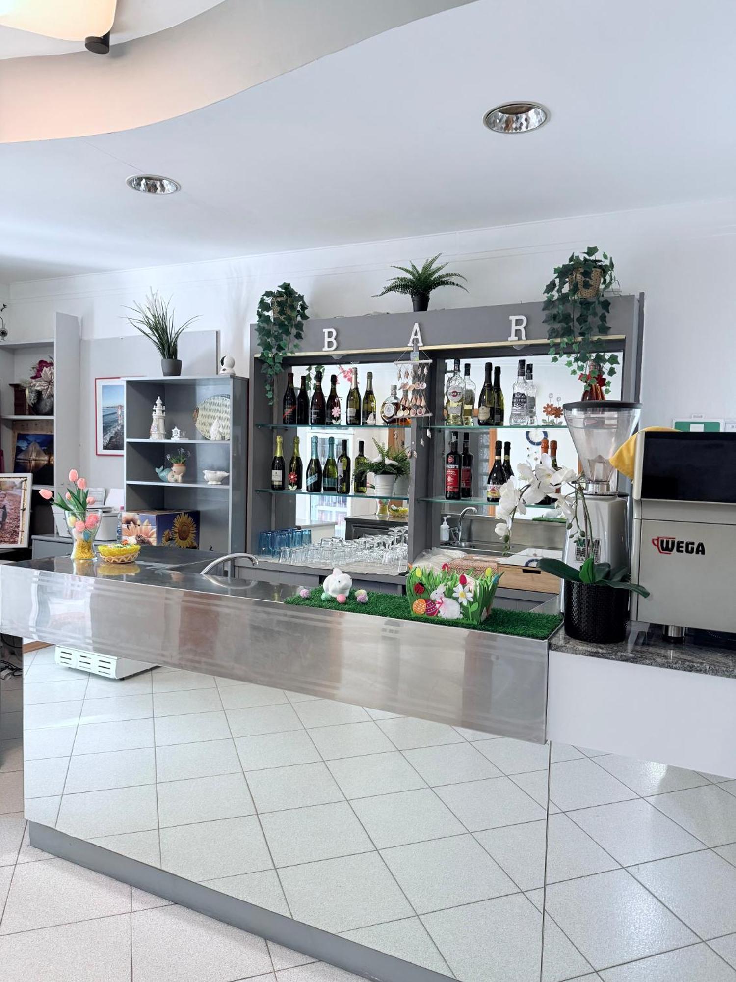 Hotel Malibu Mare Rimini Exteriör bild
